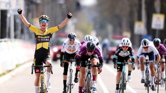 Vos wint 'adembenemende' Amstel Gold Race