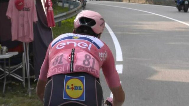 Kelderman nadert rozetruidrager Almeida in Giro tot vijftien seconden