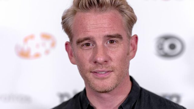 'De nieuwe show van Art Rooijakkers krijgt een 6,5'