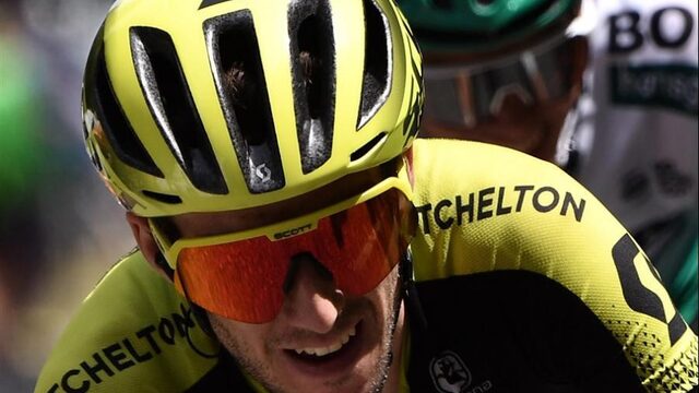 Simon Yates heeft na etappezeges in Giro en Vuelta nu ook Tourrit binnen
