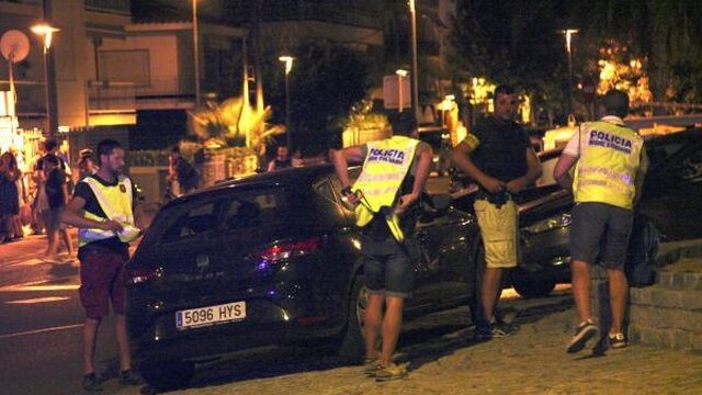 Tweede aanslag Spanje; vijf terroristen met bomgordels gedood in Cambrils