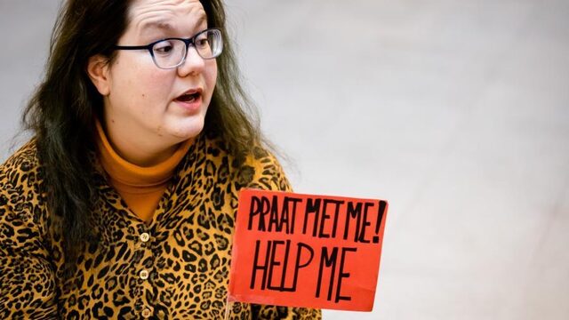 Een helpdesk om crisis jeugdzorg het hoofd te bieden