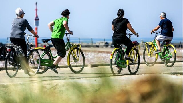Stand.nl: Het geld voor mobiliteit moet naar de fiets en niet naar de auto