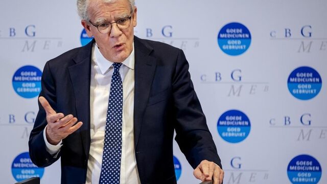 Nederland gaat verder met het prikken van AstraZeneca