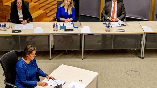Toeslagenaffaire: 'Ambtenaren hebben een verantwoordelijkheid om te zeggen: dit kan ik niet doen'