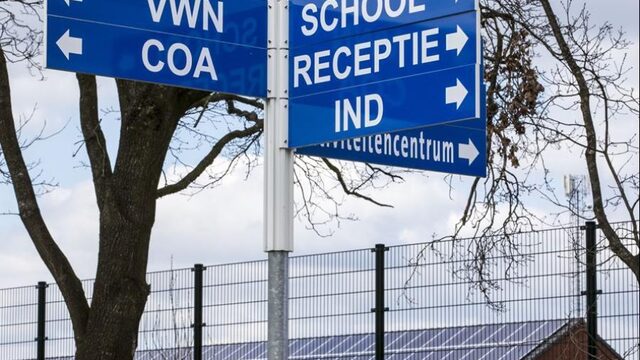 Argos: Zwangere Afrikaanse asielzoeksters verdwijnen uit opvang