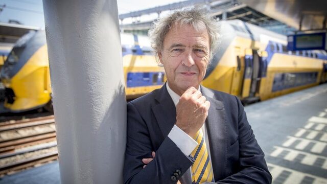 NS-topman van Boxtel hoopt dat nieuw kabinet btw-verhoging op treinkaartjes schrapt