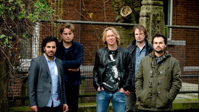 Vandaag op NPO Radio 1: Jubileum Van Dik Hout, lekker brood en Feyenoord - AZ