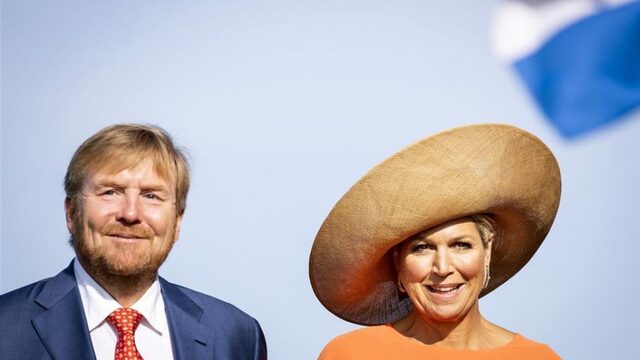 Stand.nl: 'De ophef over de vakantie van de koning is overdreven'