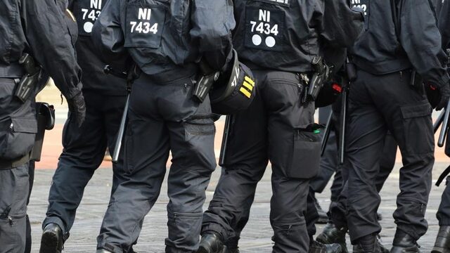 Onderzoek naar extreem-rechts netwerk bij Duitse politie