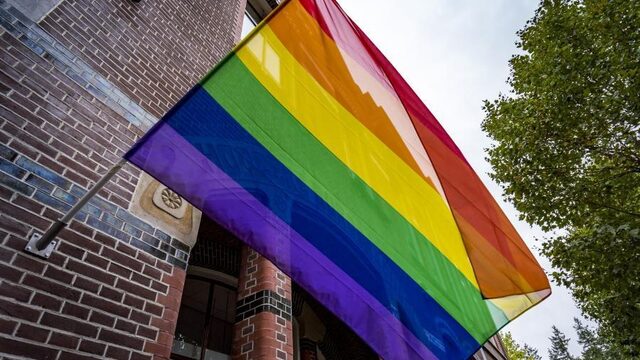 Moeten we luisteren naar belager van homostel in Amsterdam?