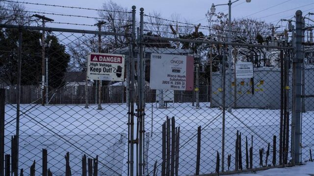 Wegen Texas weer begaanbaar na extreem winterweer: 'Zorgen over wat we nu gaan vinden'
