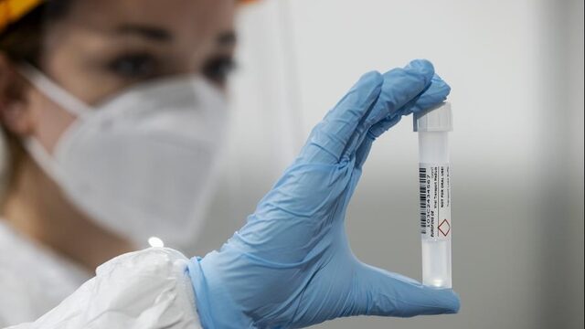 Caribisch deel van ons koninkrijk staat klaar om te vaccineren maar wacht op Den haag