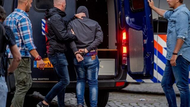 Burgemeester Hoorn: 'Arrestanten waren uit op rellen'