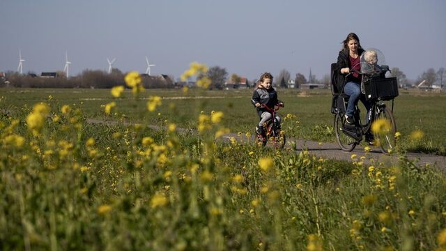 Hou afstand en 'Kap met stoplichtgeklit'