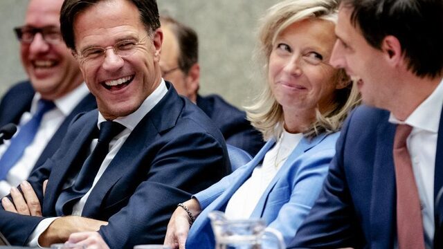 Podcast De Dag: wint hoffelijkheid van scorebord-politiek?