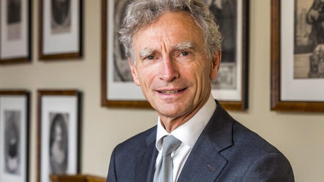VO-Raad: scholen regelen en betalen vervoer leerlingen niet zelf