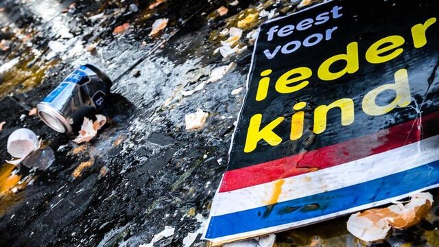 'Beschaving is een belangrijkere traditie dan een Rooms-Katholieke cadeautjes bezorger met zijn knechten'