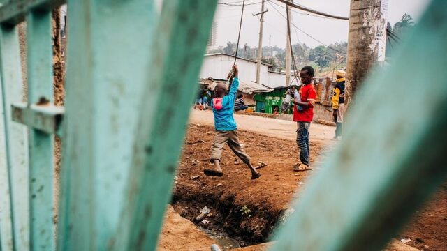 Kloof arm en rijk: 'Nederland geeft met de ene hand en neemt met de andere'