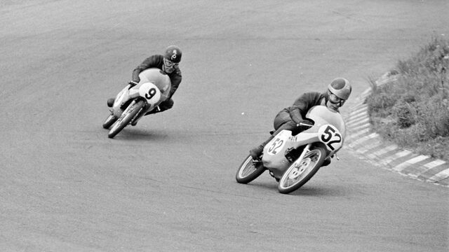 Terug naar de eerste GP-overwinning van motorcoureur Van Kessel 50cc