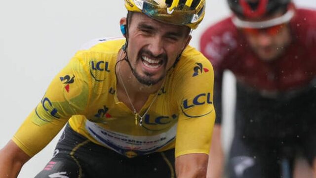 Alaphilippe komt bergop tekort, maar behoudt gele trui