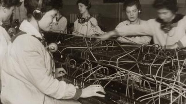 Deze Dag Toen: Laatste handbediende telefooncentrale stopt