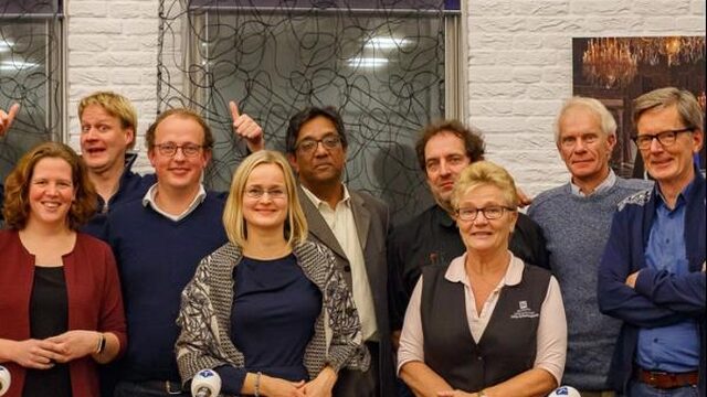 'Dictator' Prem voelt nuchtere Friezen aan de tand tijdens verkiezingsdebat