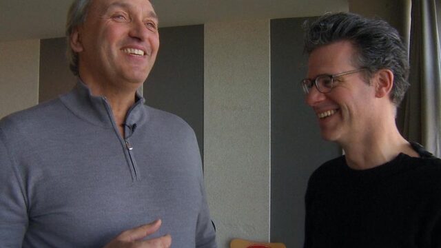 Bureau Sport: 'Ik ga carnavallen als James Bondscoach'