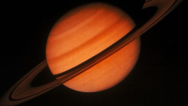Vanavond even omhoog kijken: Saturnus en Jupiter vormen heldere ster