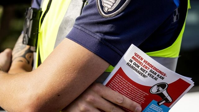 Rotterdamse boa's schrijven drie dagen geen boetes: 'Geef ons wapenstok'