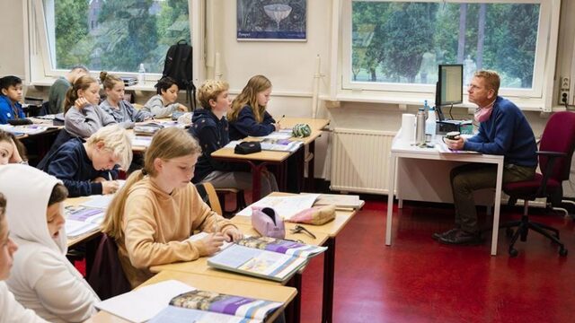 Stand.nl: 'De scholen moeten zo lang mogelijk openblijven'