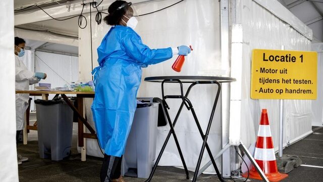 Telefoonlijn coronatest GGD voor zorgpersoneel en docenten geopend