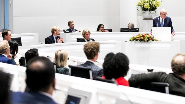 Stand.nl: 'Raadsleden moeten meer invloed krijgen op de coronamaatregelen in hun gemeente'