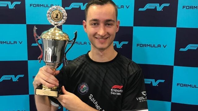 Deze e-sporter is onderdeel van het F1-team van Sauber