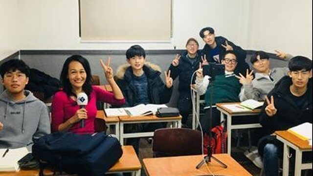Mischa Says Hi! #13: Studeren totdat je erbij neervalt