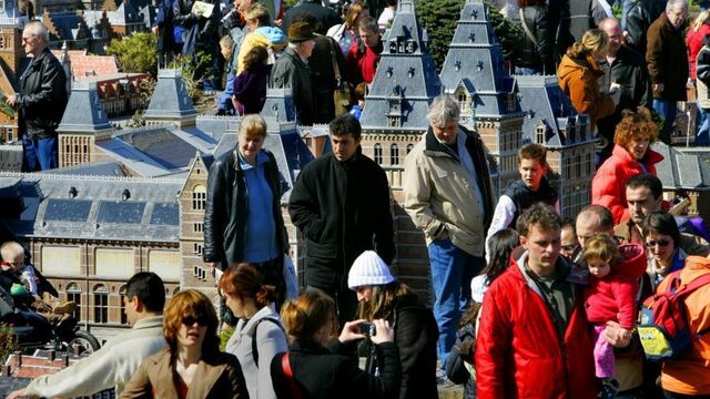 Toerisme neemt weer enorm toe: 'Maar we moeten ook kijken naar de nadelen'