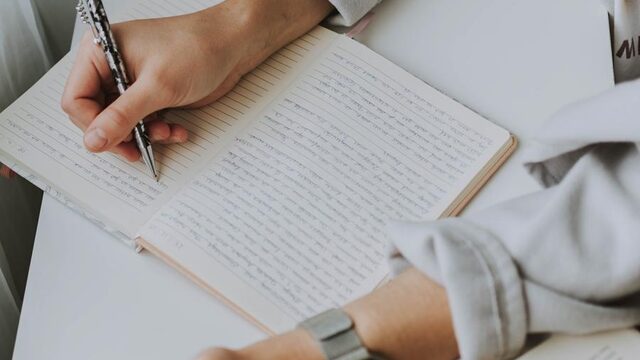 Aftellen tot het Groot Dictee: hoe zat het ook alweer met de tussen-n?