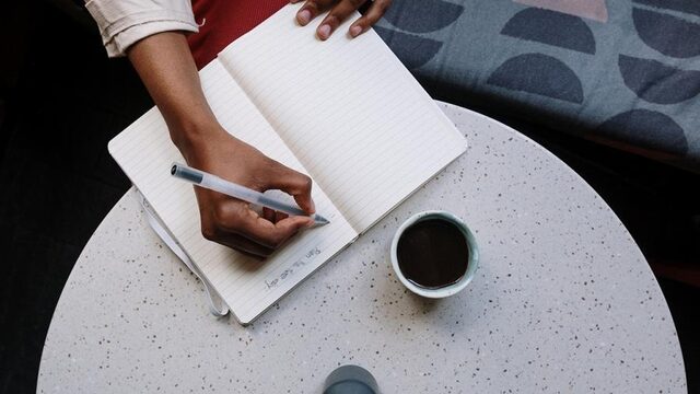 Aftellen tot het Groot Dictee: hoe zat het ook alweer met werkwoordspelling?