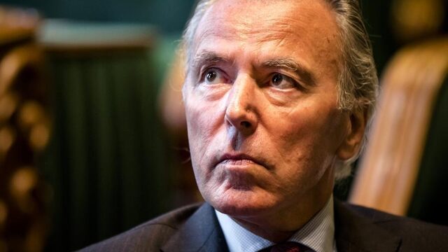 Elco Brinkman aan kabinet: Kom uit die achterkamertjes