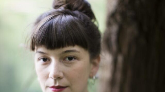 Charlotte Van den Broeck: 'Ik vond het laf om die vragen niet aan mezelf te stellen'