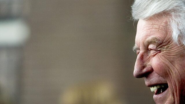 Wim Kok en de media: 'Hij zag het vooral als een verplicht nummer'