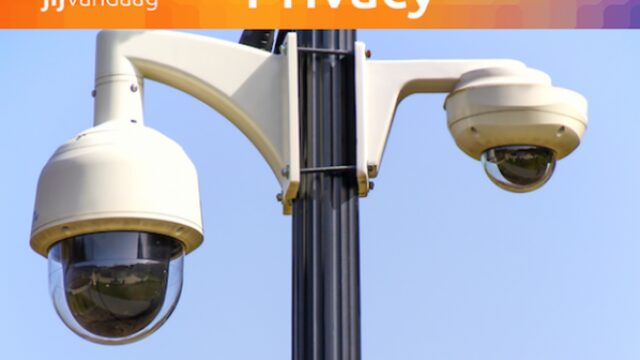 Onderzoek: Jongeren vertrouwen Facebook en Google niet