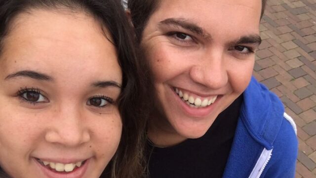 Mantelzorger Kevin (24): 'Zorgen voor mijn zieke moeder en oma maakt me sterk'