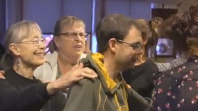 Luisteraars bezorgen eenzame ouderen een onvergetelijke dag