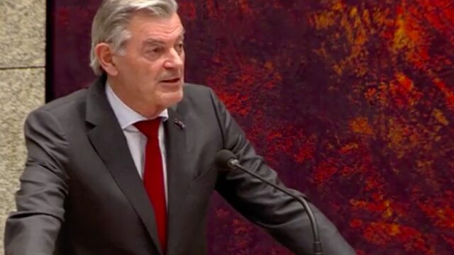 Financiën, de Fight Club van de Kamer