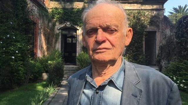 Lopen door het huis van een Russische revolutionair