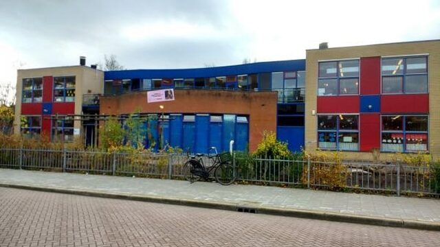 Pro-Zwarte Piet-actiegroep demonstreerde bij Utrechtse basisschool