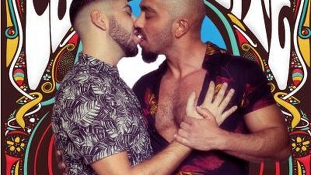 Posters zoenende homo's toch in Amsterdam