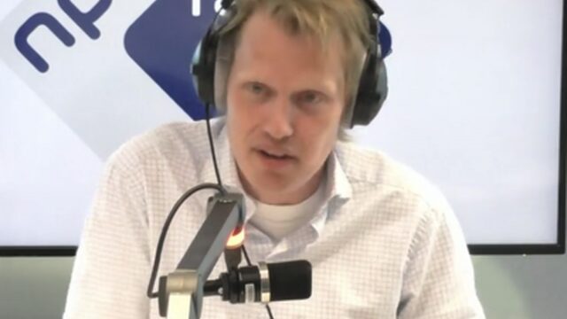 Taalkundige Jan Beuving fileert taalgebruik Rutte op hilarische wijze