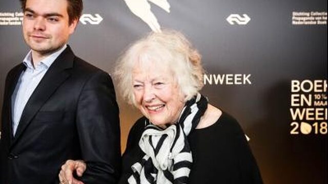 Schrijfster Marjan Berk (85) kreeg te horen: u bent eigenlijk te oud om te opereren